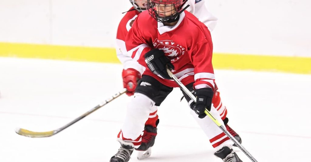 cover play hockey